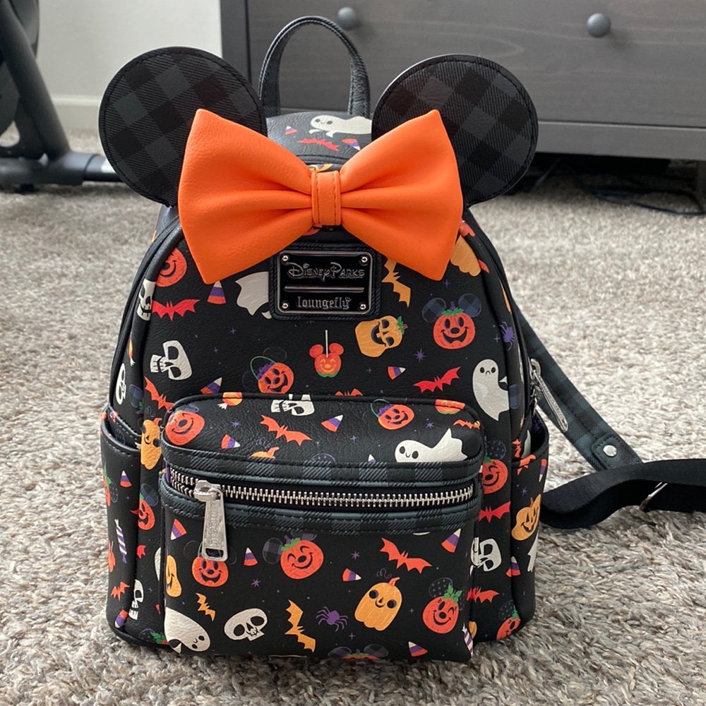 Loungefly Back Pack